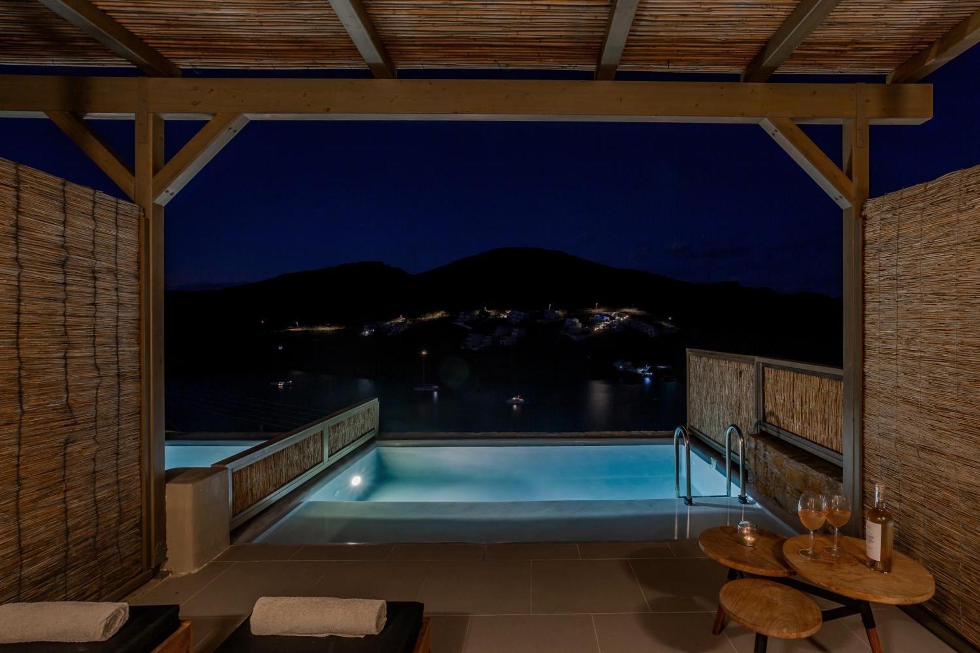 Amal Luxury Suites&Villas Kíthnos Exterior foto